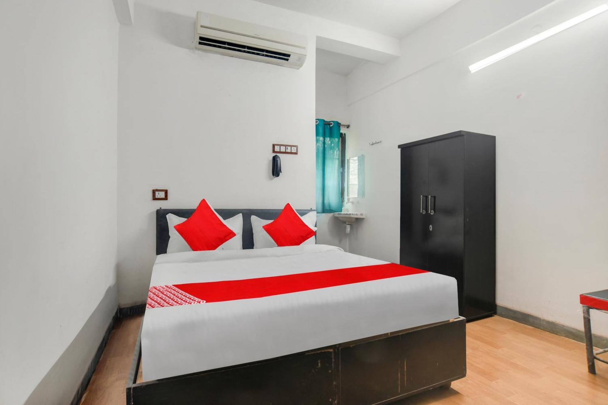 Oyo Flagship Hotel Shree United Индаур Экстерьер фото