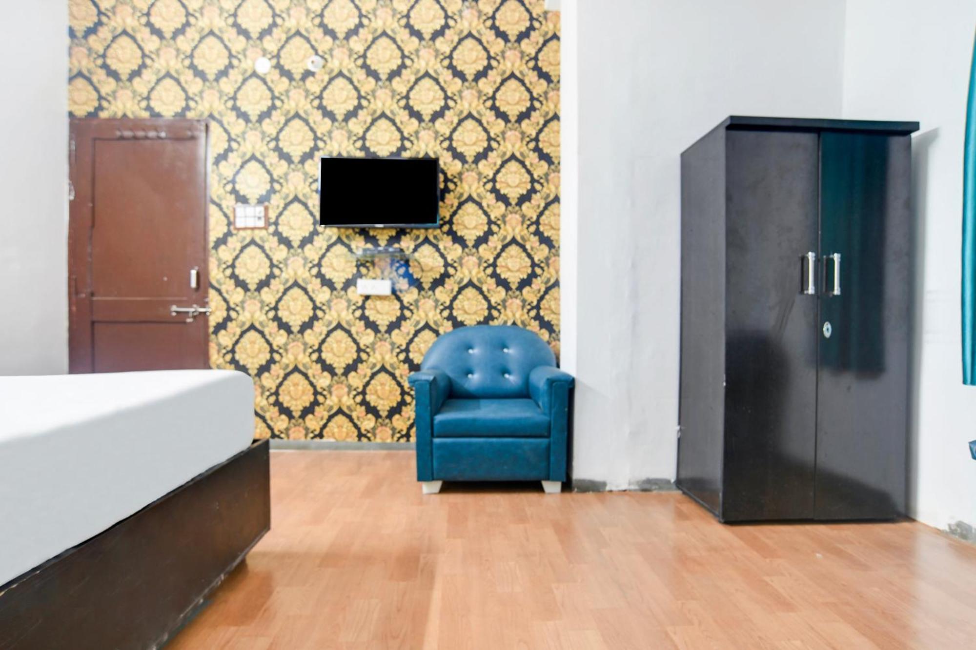 Oyo Flagship Hotel Shree United Индаур Экстерьер фото